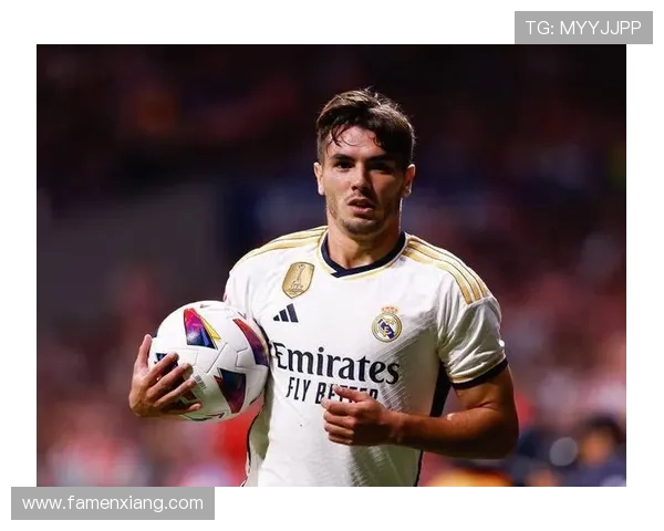 皇马连丢2球后,原本准备替补上演皇马首秀的拉蒙无缘登场 皇马连丢2球后,原本准备替补上演皇马首秀的拉蒙无缘登场